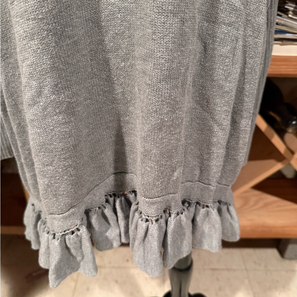 Lisa‎ Rinna Collection Gray Ruffle-Hem Knit Pullover - Picture 2 of 6